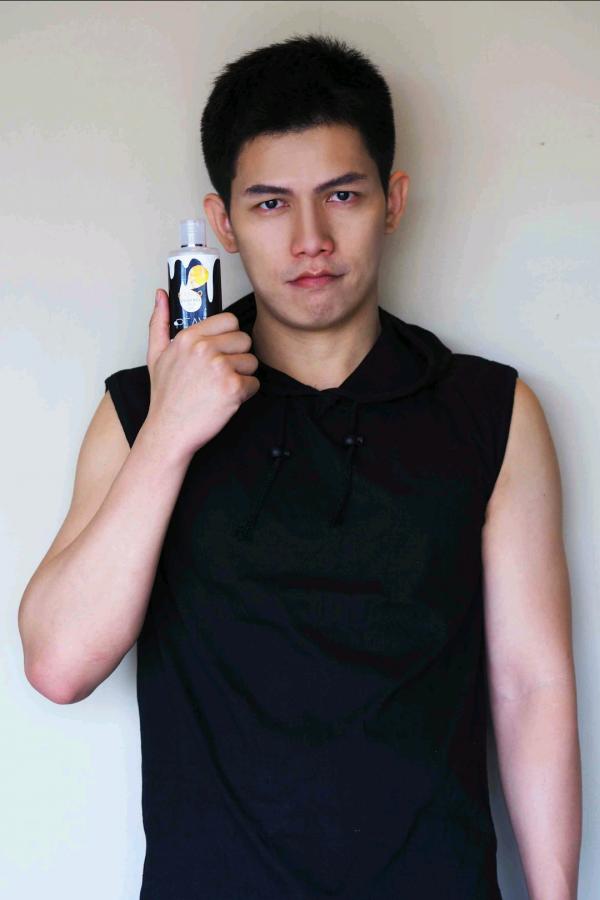 Peaw-1-泰國模型為您的樂趣